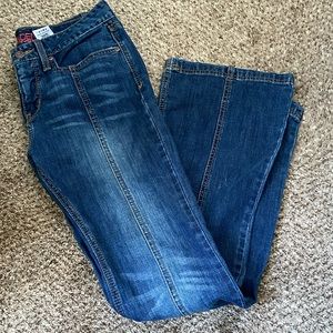 Women’s cinch jeans